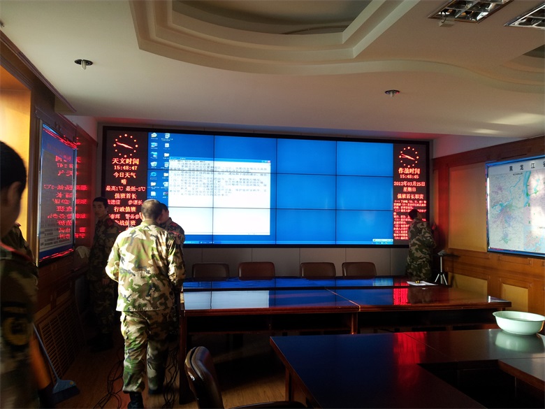 2012年哈爾濱某武警支隊液晶拼接系統會議系統